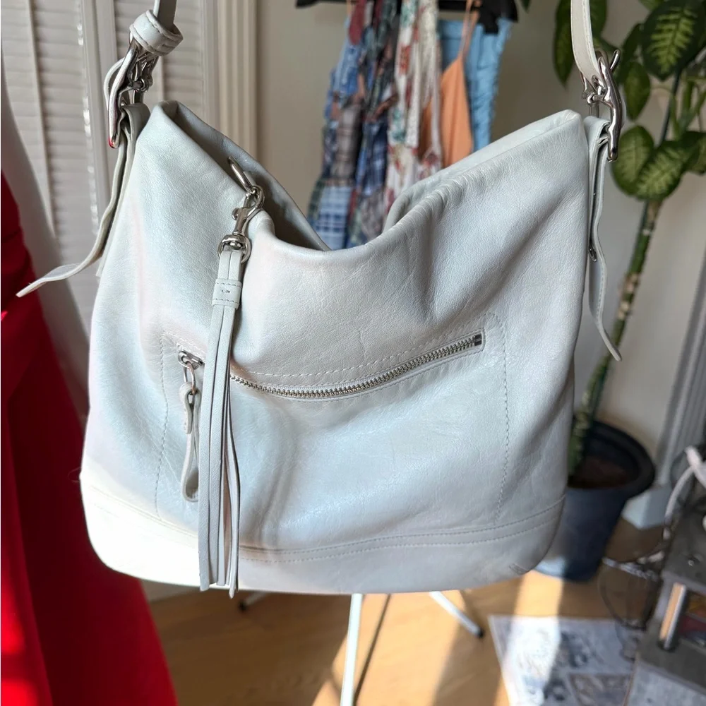 Vintage Coach Cream Leather Legacy Hobo Bag - Picture 5 of 10